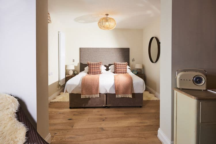 The Fish Hotel, boutique hotel in Broadway